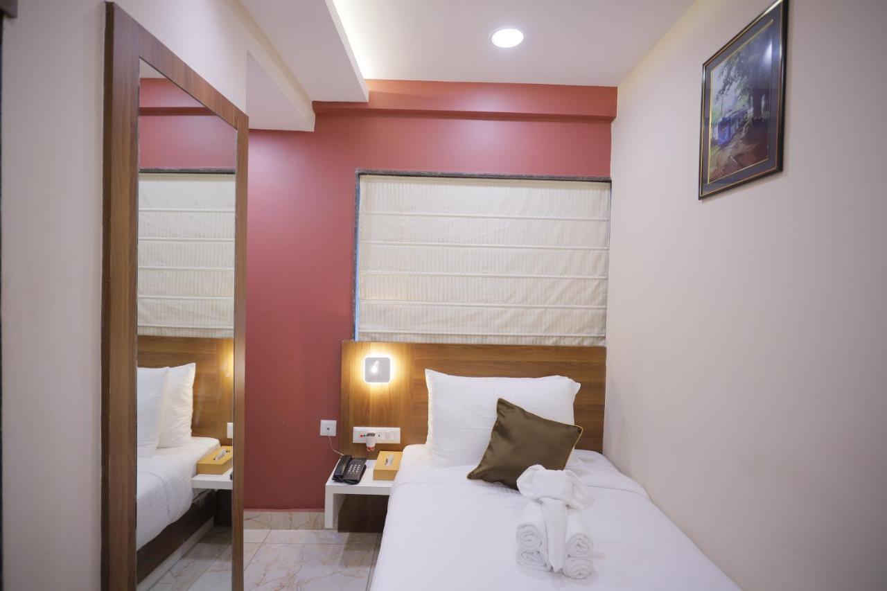 The Avenue Hotel Ballygunge Колката Екстер'єр фото