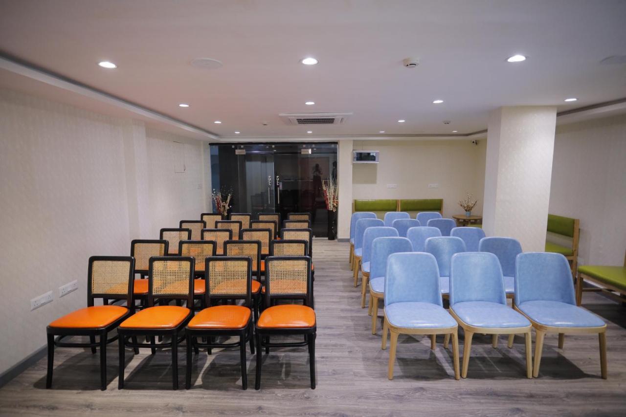 The Avenue Hotel Ballygunge Колката Екстер'єр фото