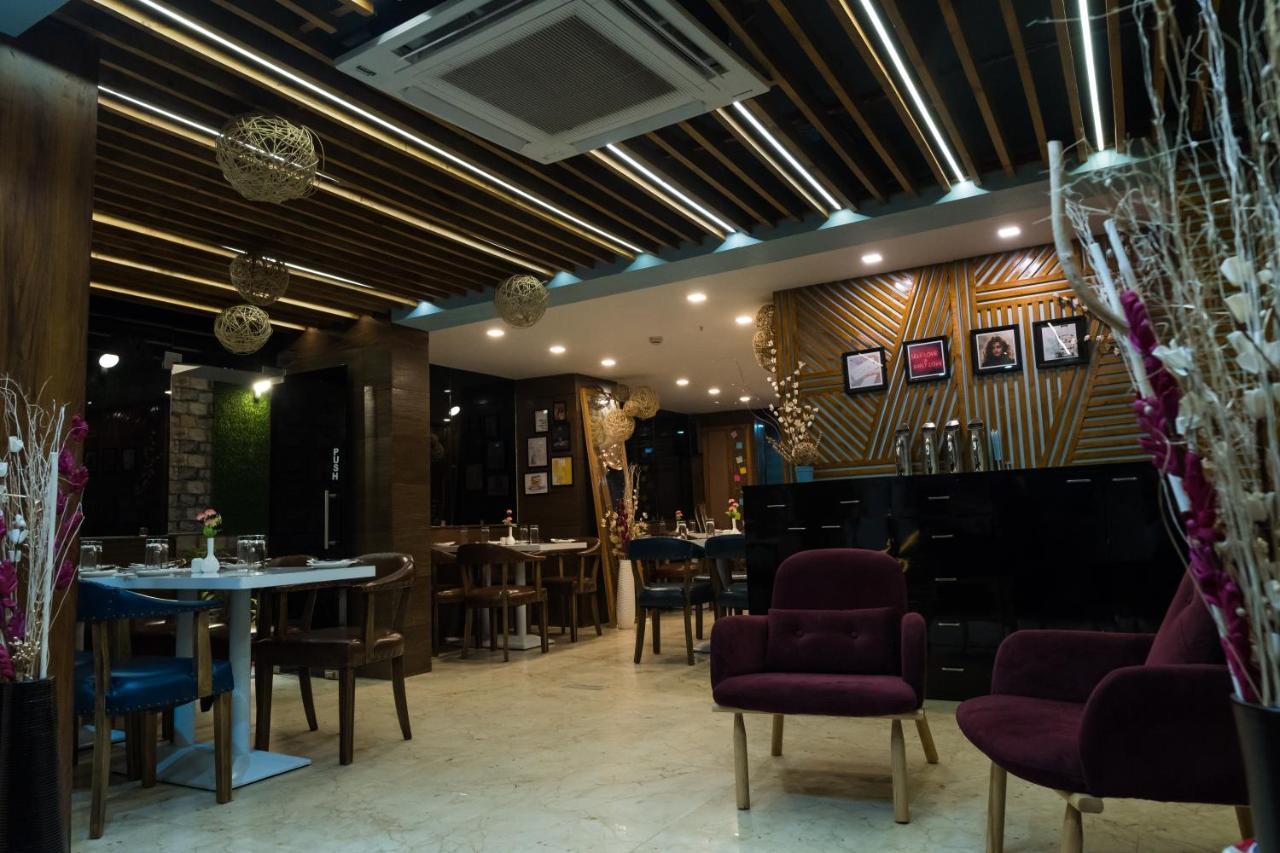 The Avenue Hotel Ballygunge Колката Екстер'єр фото