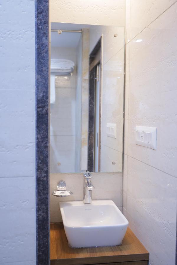 The Avenue Hotel Ballygunge Колката Екстер'єр фото