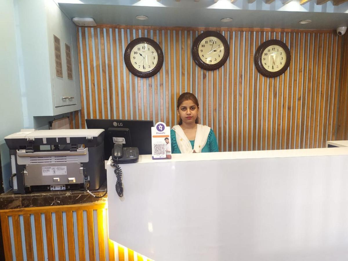 The Avenue Hotel Ballygunge Колката Екстер'єр фото